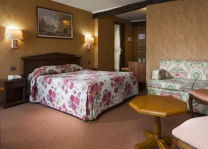 Hotel Meslay Republique
