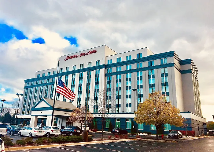 Hampton Inn & Suites Chicago North Shore Skokie