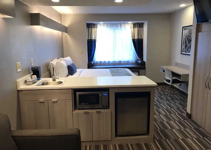 Microtel Inn & Suites By Wyndham Atlanta Buckhead Area Chamblee