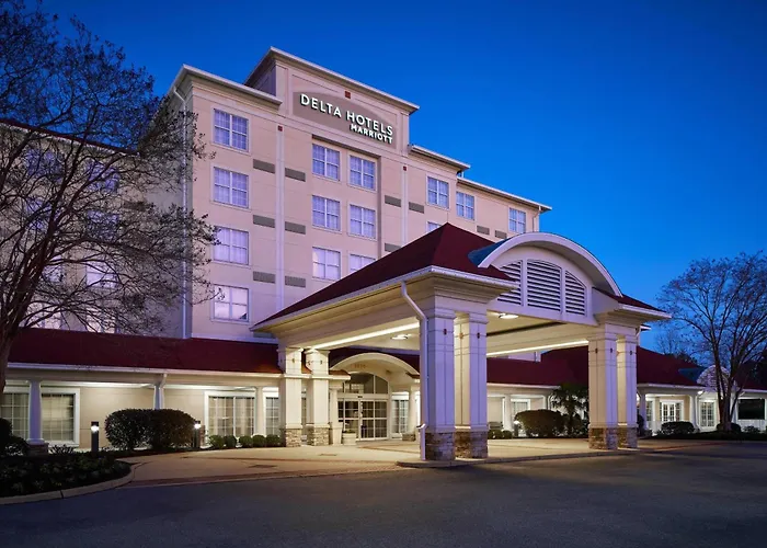 Norfolk Hotels
