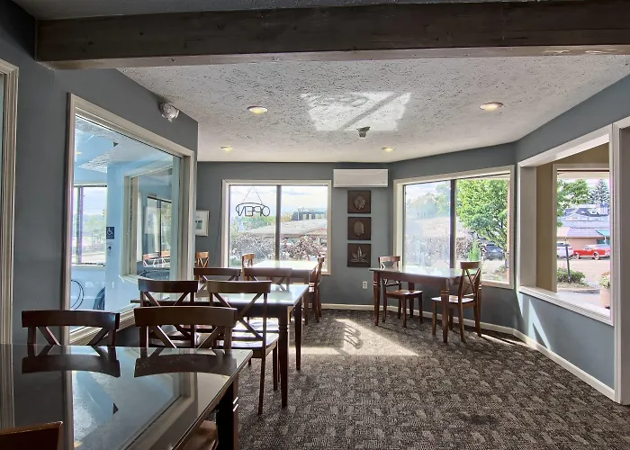 Pointes North Inn Charlevoix