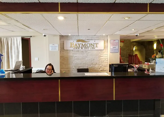 Baymont By Wyndham Montreal Airport Hotel Dorval