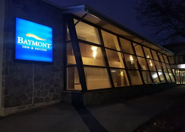 Baymont By Wyndham Montreal Airport Hotel Dorval