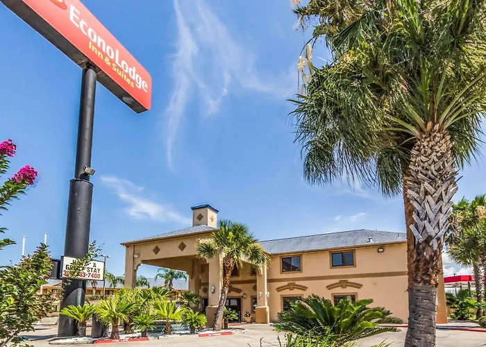 Econo Lodge Inn & Suites Corpus Christi