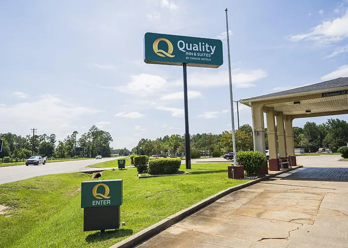 Quality Inn & Suites Monroeville