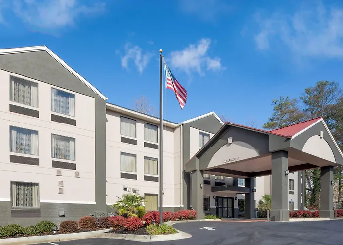 La Quinta By Wyndham Snellville - Stone Mountain