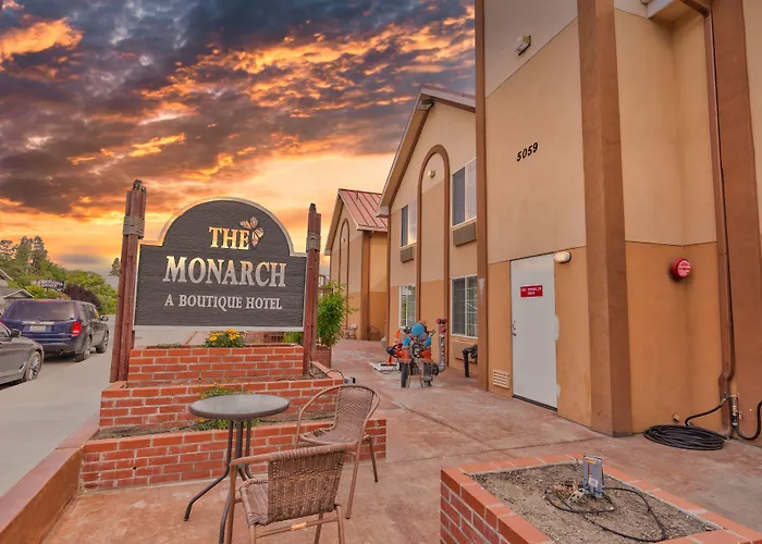 The Monarch Inn Mariposa