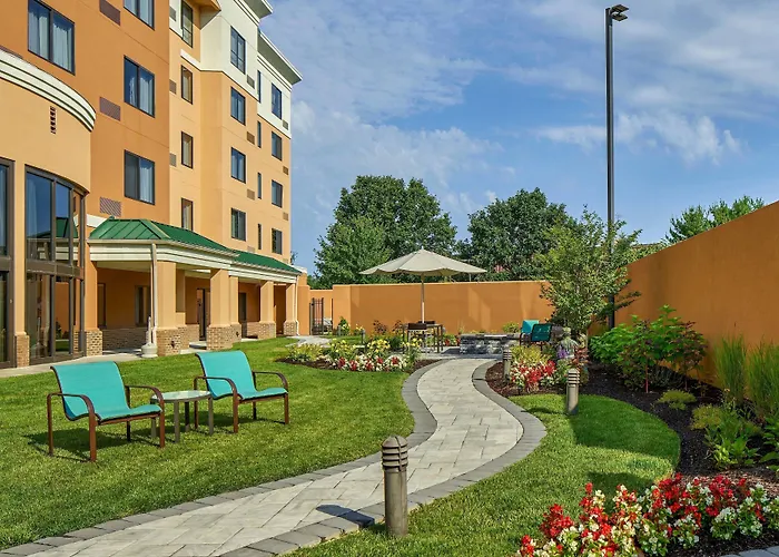 Courtyard Philadelphia/Langhorne Hotel
