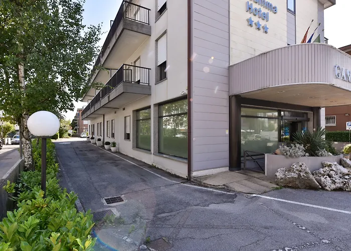 Gamma Hotel