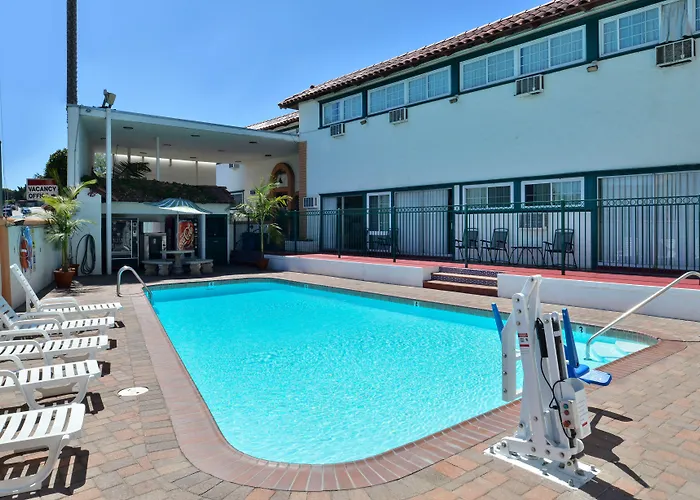 Americas Best Value Inn Loma Lodge
