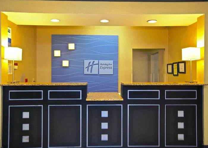 Acworth Hotels