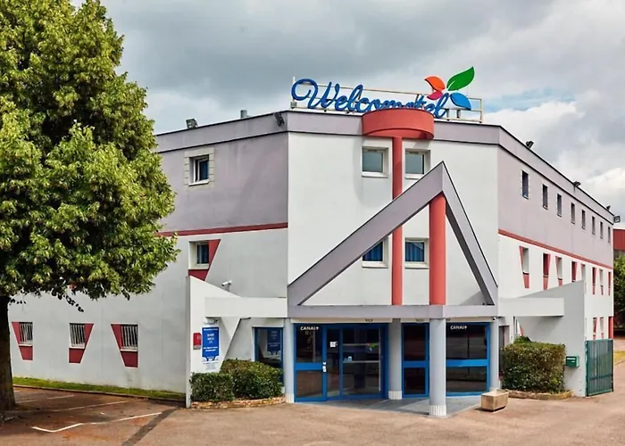 Welcomotel Les Mureaux