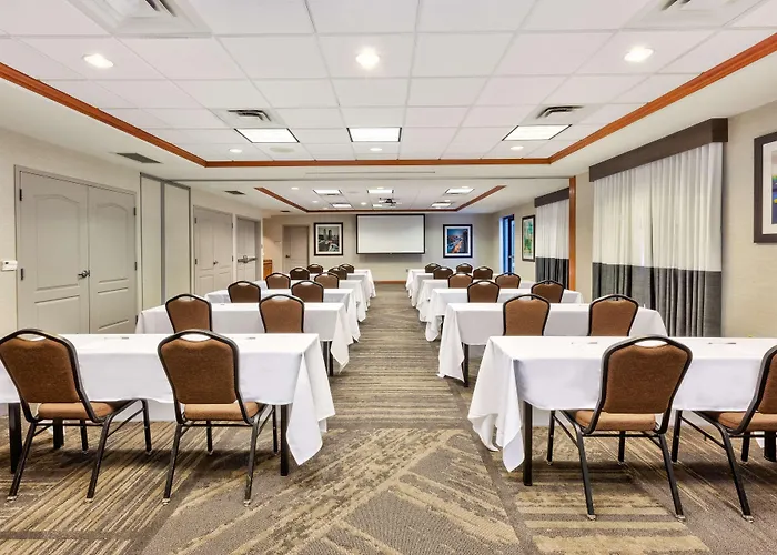 Hilton Garden Inn Minneapolis Maple Grove