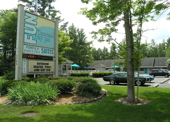 Traverse Bay Inn Traverse City
