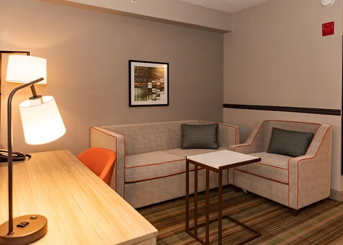 Hampton Inn & Suites By Hilton- Newark Airport Elizabeth
