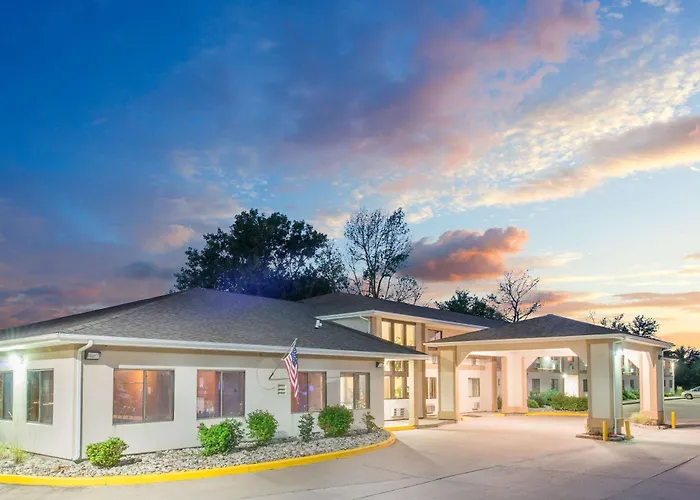 Super 8 By Wyndham Ottumwa