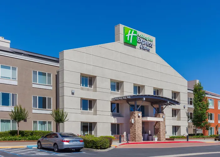 Holiday Inn Express Elk Grove West I-5 By Ihg