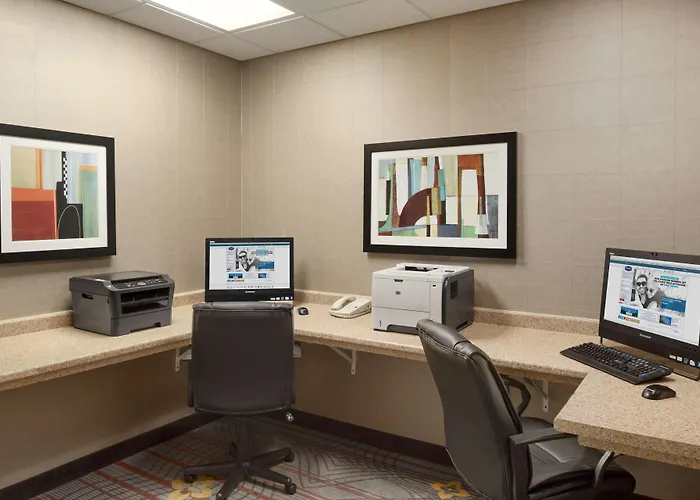 Hampton Inn & Suites Detroit Sterling Heights