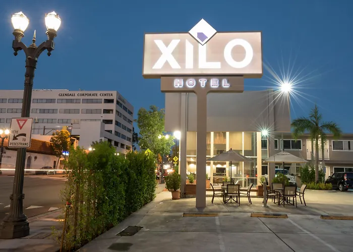 Hotel Xilo Glendale