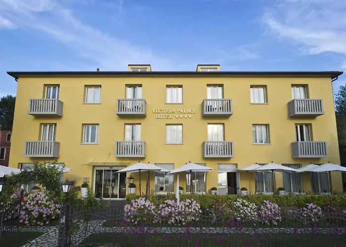Viktoria Palace Hotel