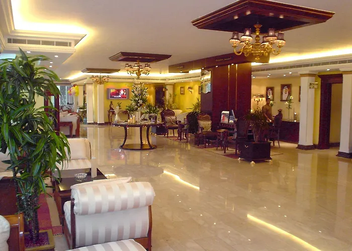 Le Royal Hotel