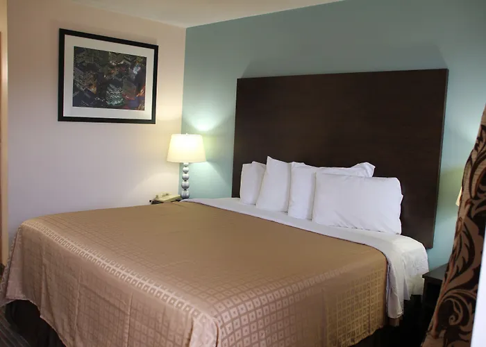 Sterling Inn Near Iag Airport