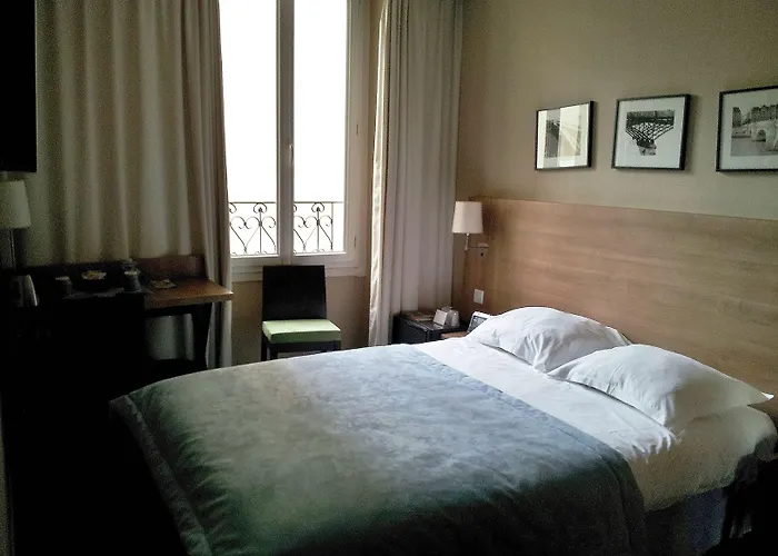 Best Western Rives de Paris La Defense Courbevoie