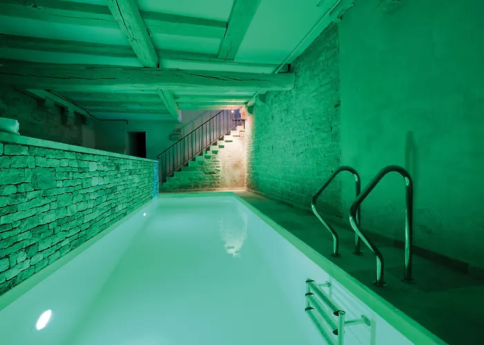 Hotel Abbaye de Maizières à Beaune 