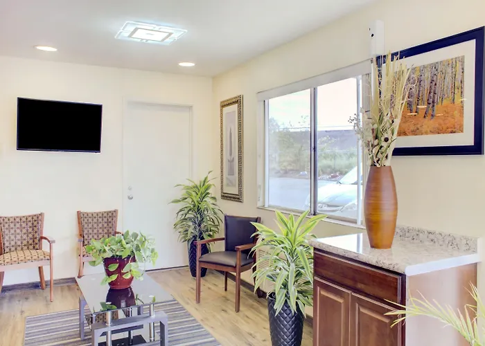Travelodge By Wyndham Miles City