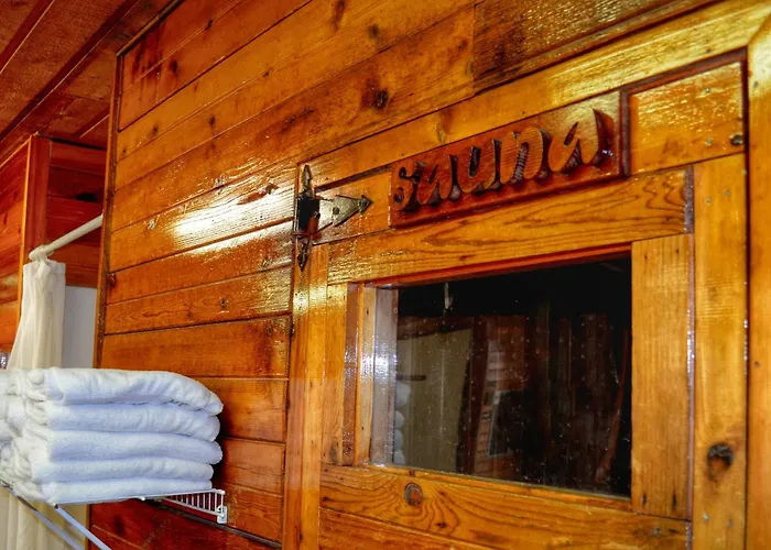 Thunderbird Lodge Mitchell