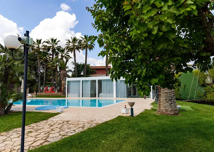 Villa Adriana - Private Pool Villa&Rooms Andria