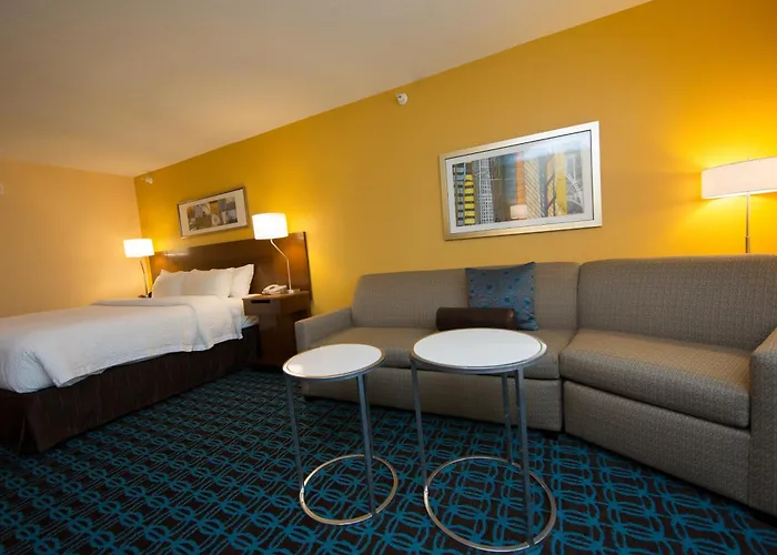 Fairfield Inn & Suites Burlington
