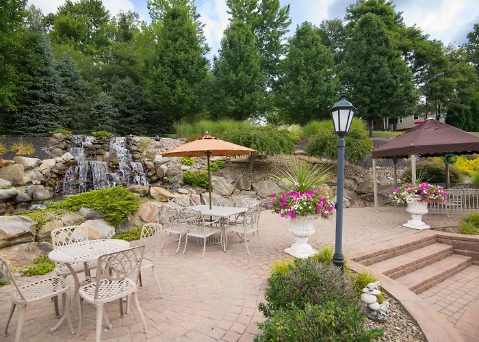Holiday Inn Express & Suites - Sharon-Hermitage By Ihg