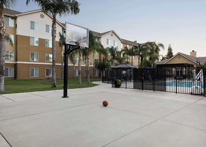 Homewood Suites Bakersfield