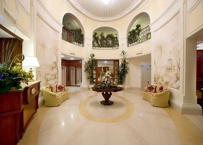 Palazzo Alabardieri Naples