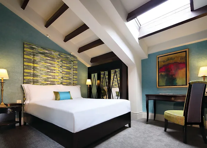 Aurum Royal Singapore