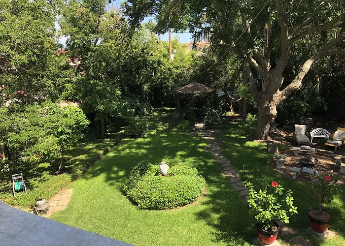 Avenue O Bed And Breakfast Galveston