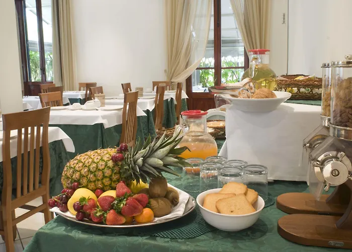 Hotel Vittoria Viareggio