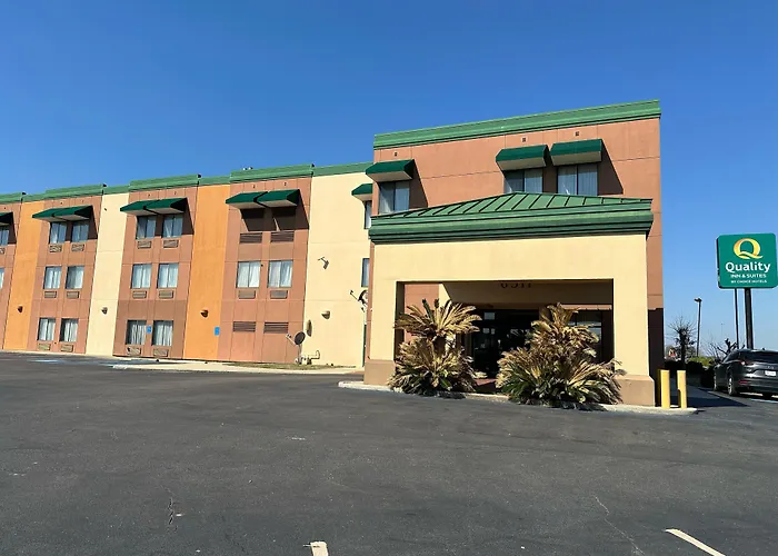 Quality Inn & Suites Hattiesburg North