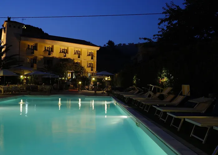 Hotel Caserta Antica