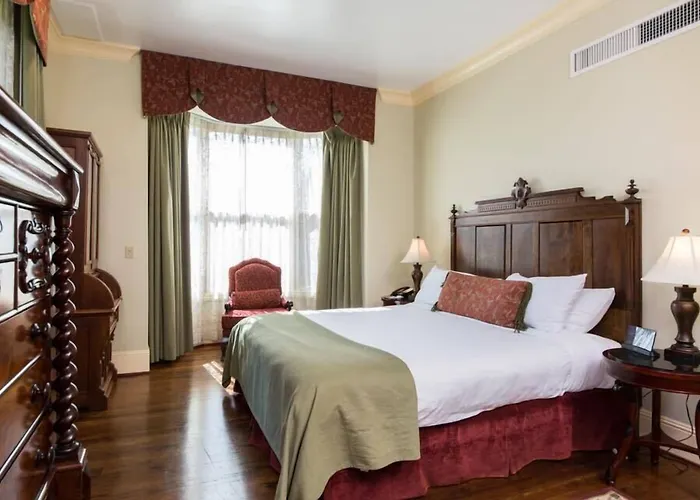 Hotel Diamond Chico