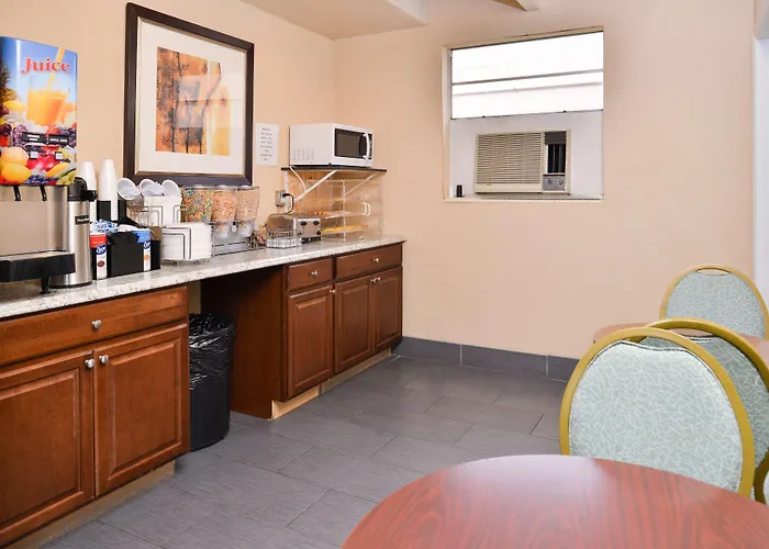 Americas Best Value Inn Augusta Historic Downtown