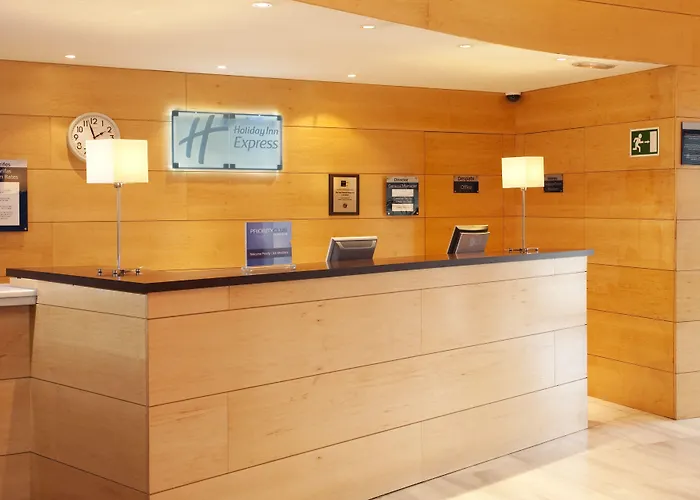 Holiday Inn Express Molins De Rei By Ihg