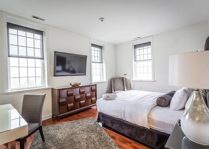 The Delafield Hotel