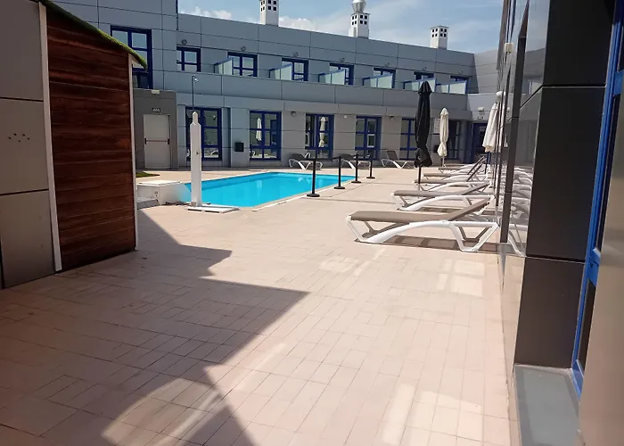 Hotel Logroño Avda de Madrid 25