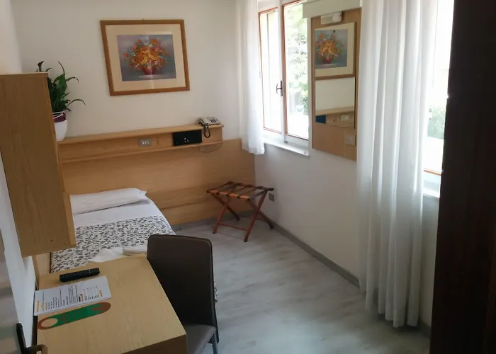 Hotel Gardesana Riva del Garda