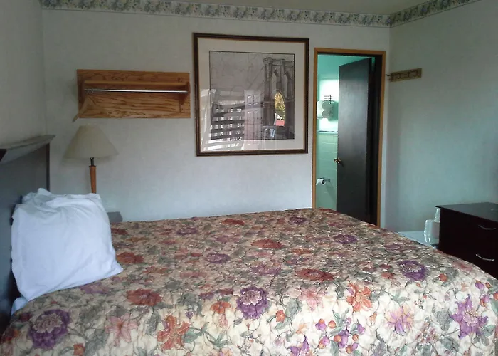 Richland Inn And Suites