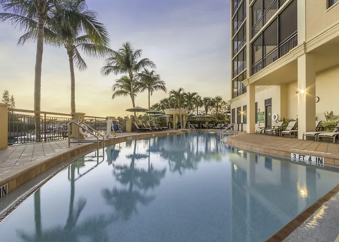 Holiday Inn Club Vacations Sunset Cove Resort Marco Island