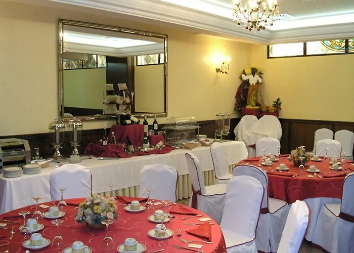 Hotel Santiago Linares 