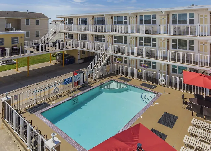 Esplanade Suites - A Sundance Vacations Property